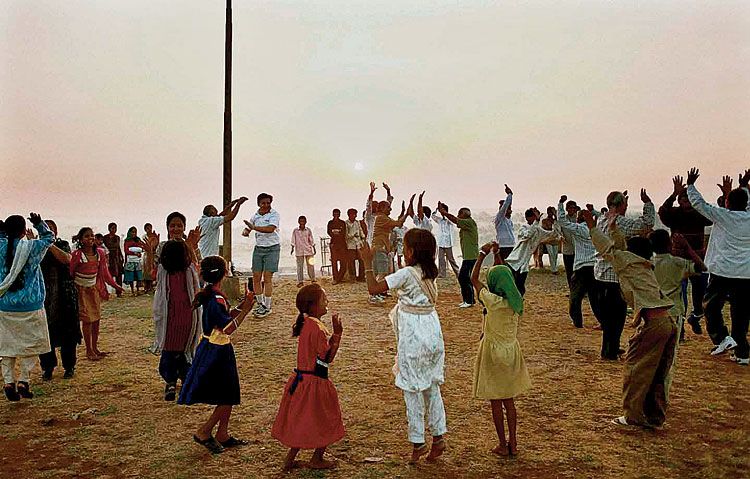 Laughter Tourism - A New Vacation!-img