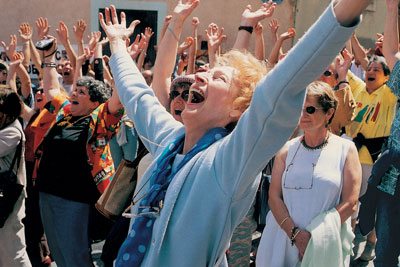 Laughter Yoga Benefits Body and Mind-img