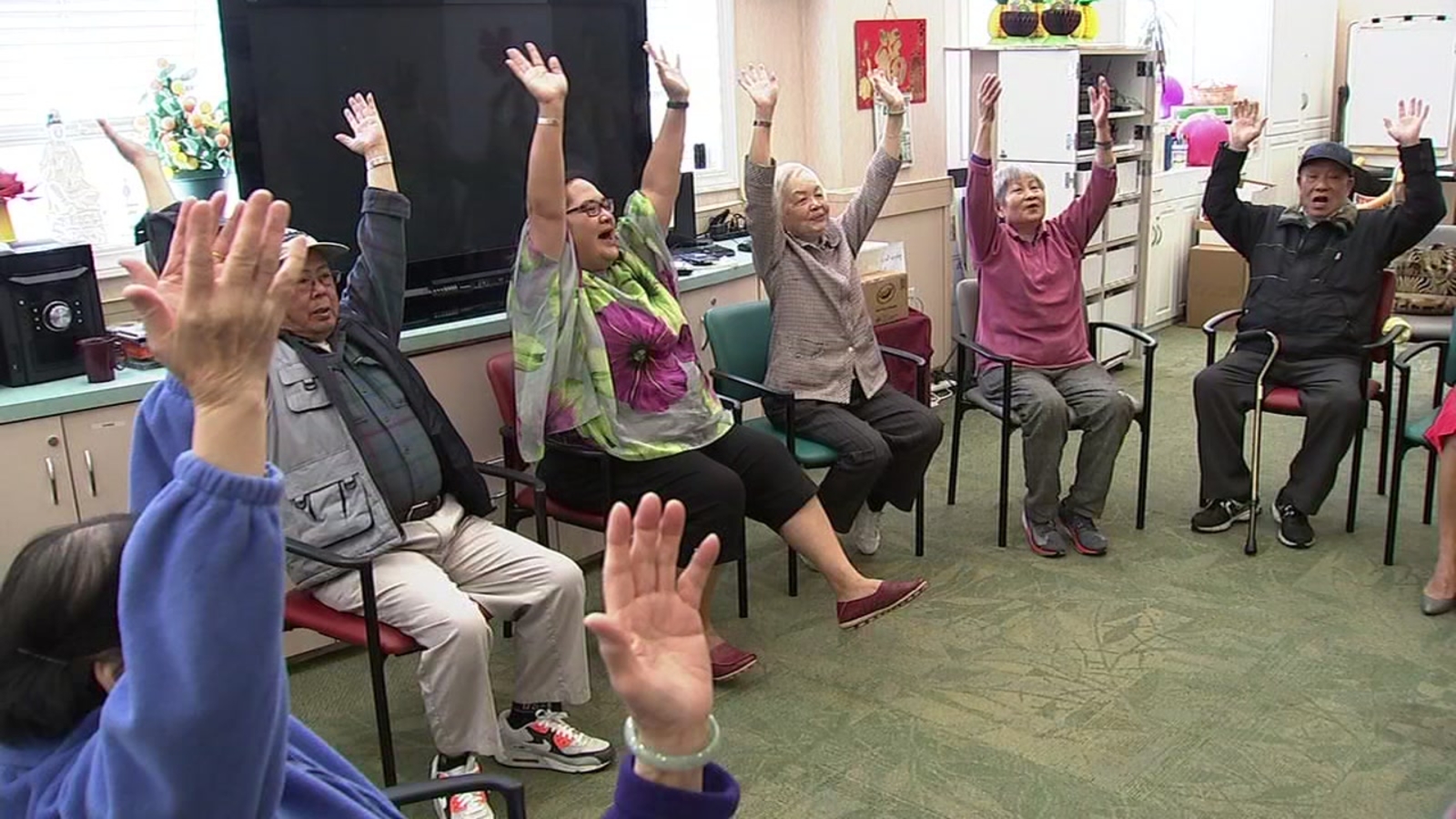 Laughing Helps Improve Memory In Elders-img