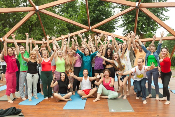 Laughter Yoga In Moscow Russia-img