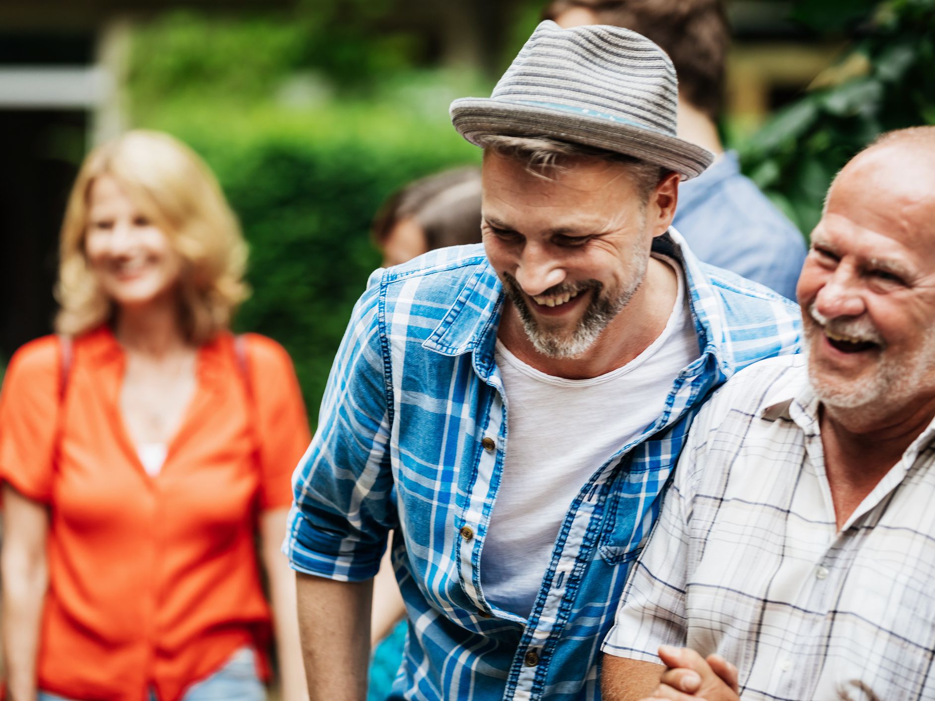 Learn To Laugh Off Your Troubles With Laughter Yoga-img