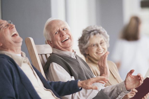 Laughter Yoga Helps Seniors Age Care Homes-img