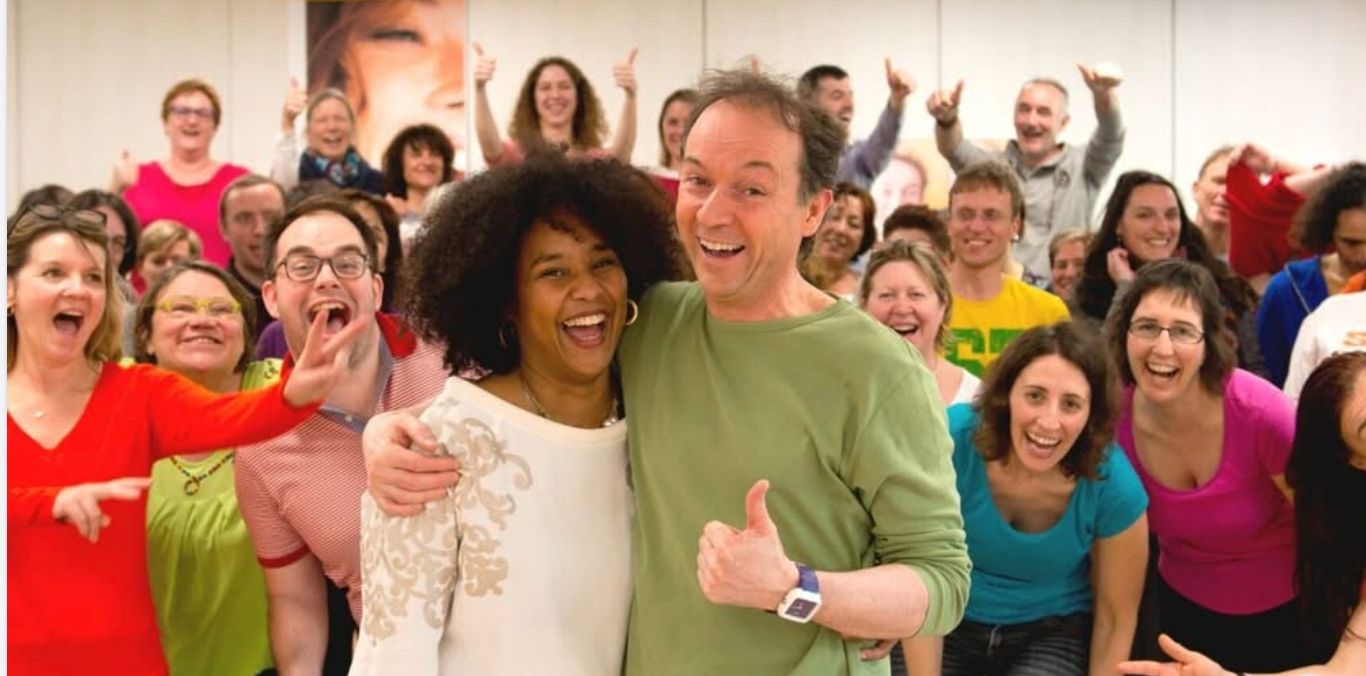 Call France's laughter hotline to cheer yourself up for free-img